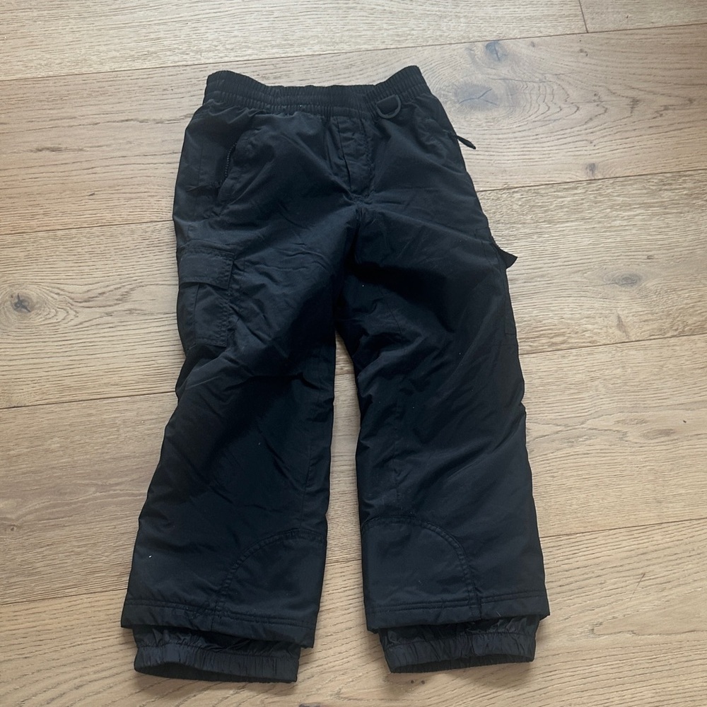 Sport Essentials Black Kids Joggers 8 black ski snow